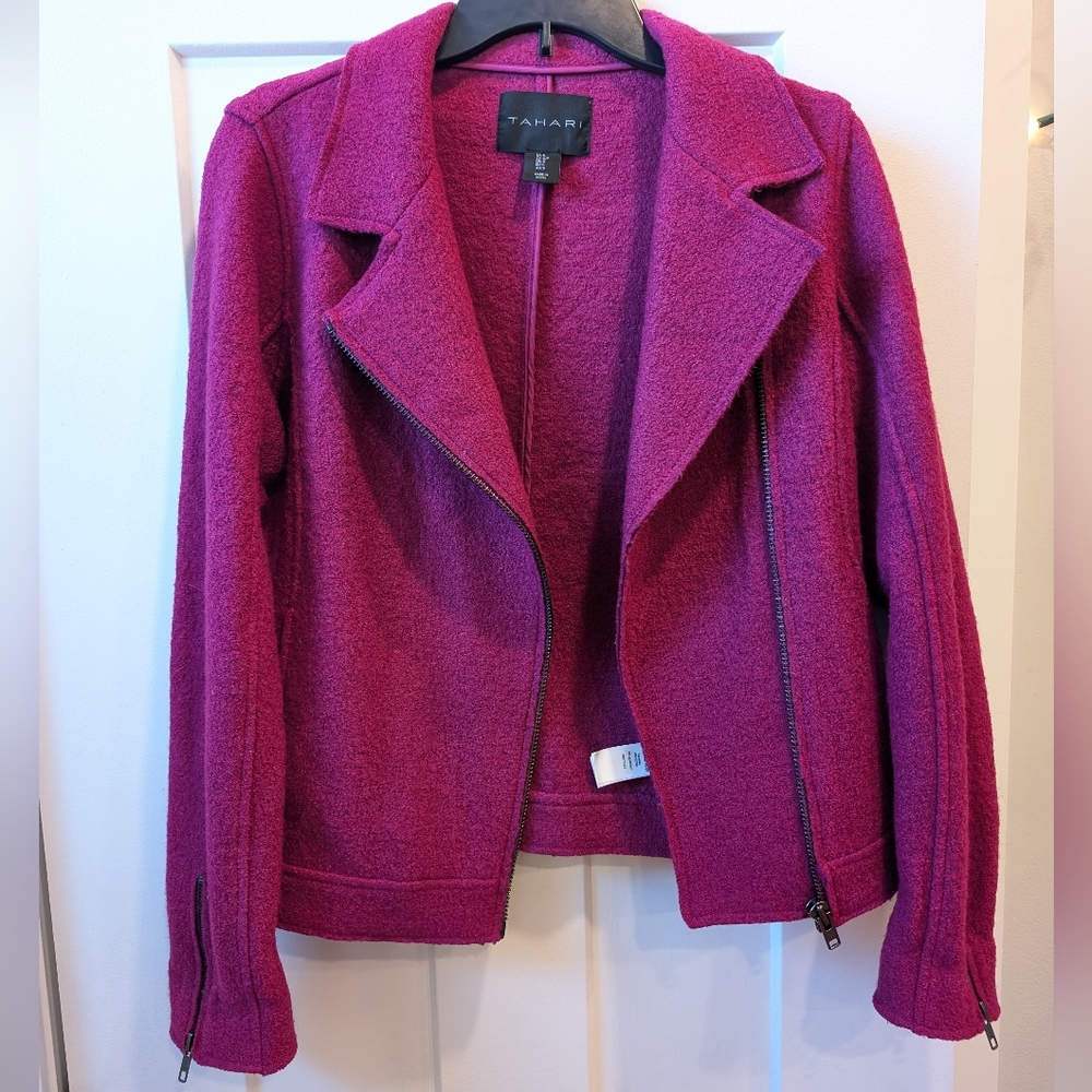 Tahari Women's Fuchsia Blazer
